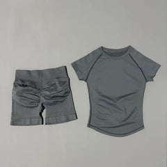 2-Piece Seamless Yoga & Fitness Set for Women